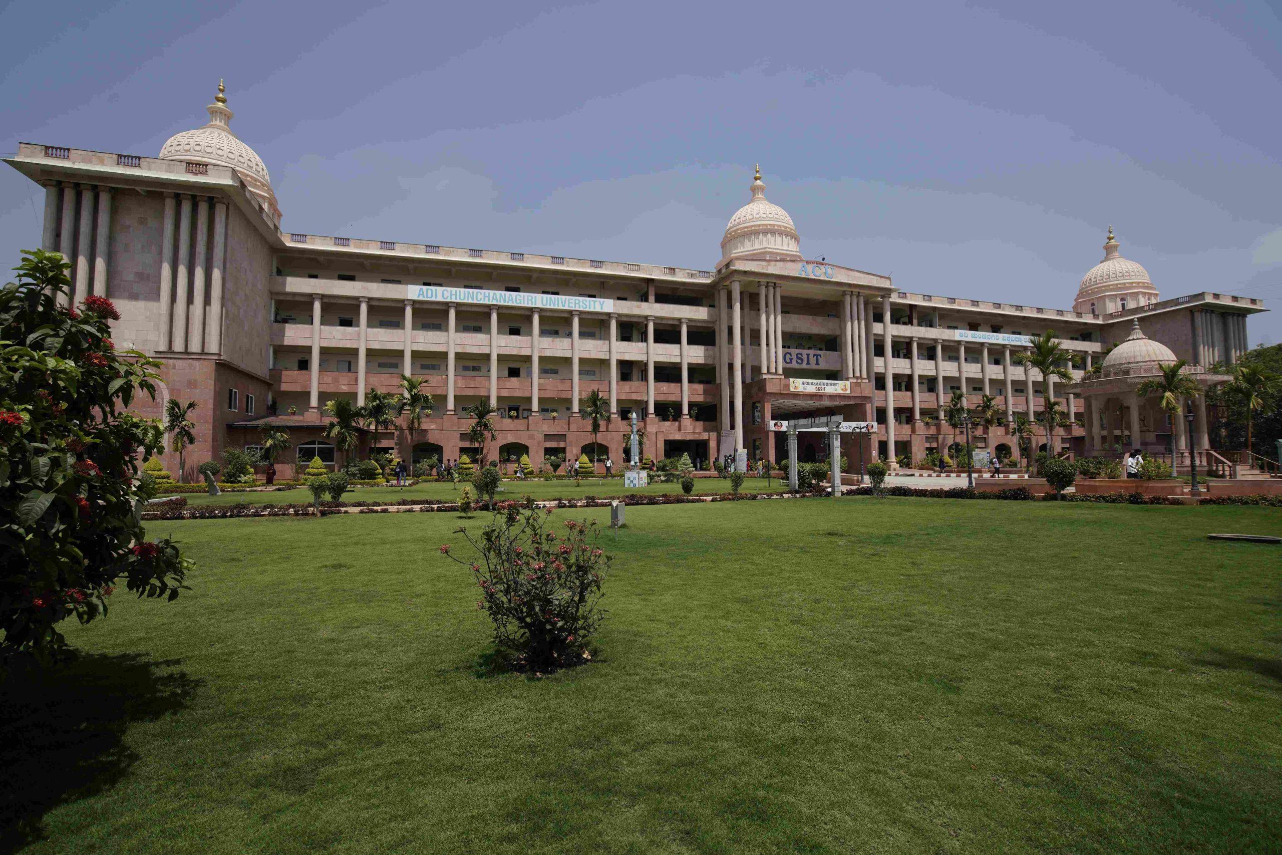 CAMPUS